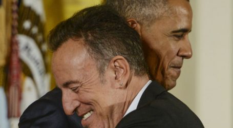 Krenuo podcast Baracka Obame u kojem razgovara sa Bruceom Springsteenom