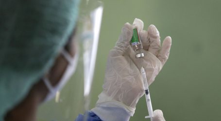 Troškovi, sumnjičavost, birokracija: Zašto kasni cijepljenje?