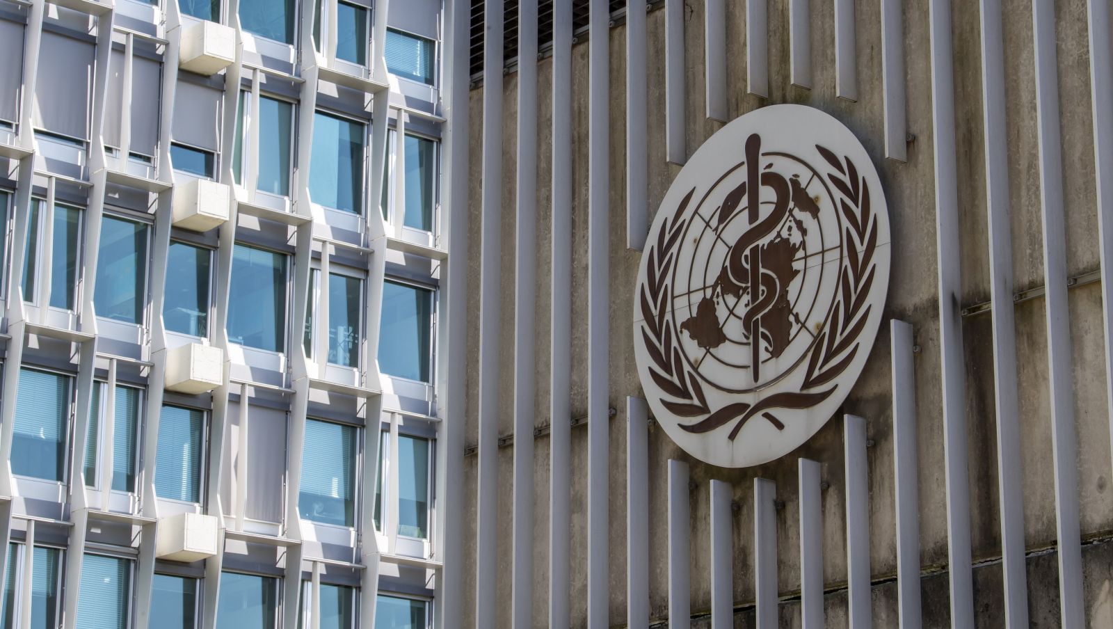 epa08978678 (FILE) - The logo and building of the World Health Organization (WHO) headquarters in Geneva, Switzerland, 15 April 2020 (reissued 31 January 2021). According to media reports, the World Health Organization is among the nominated for this year's Nobel Peace Prize, all backed by Norwegian lawmakers.  EPA/MARTIAL TREZZINI *** Local Caption *** 56637543