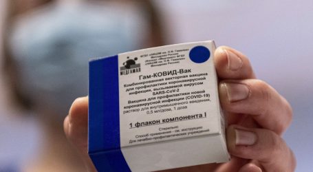 Češki premijer “Počinjemo koristiti rusko cjepivo Sputnjik V, ne moramo čekati odobrenje Europske agencije za lijekove”