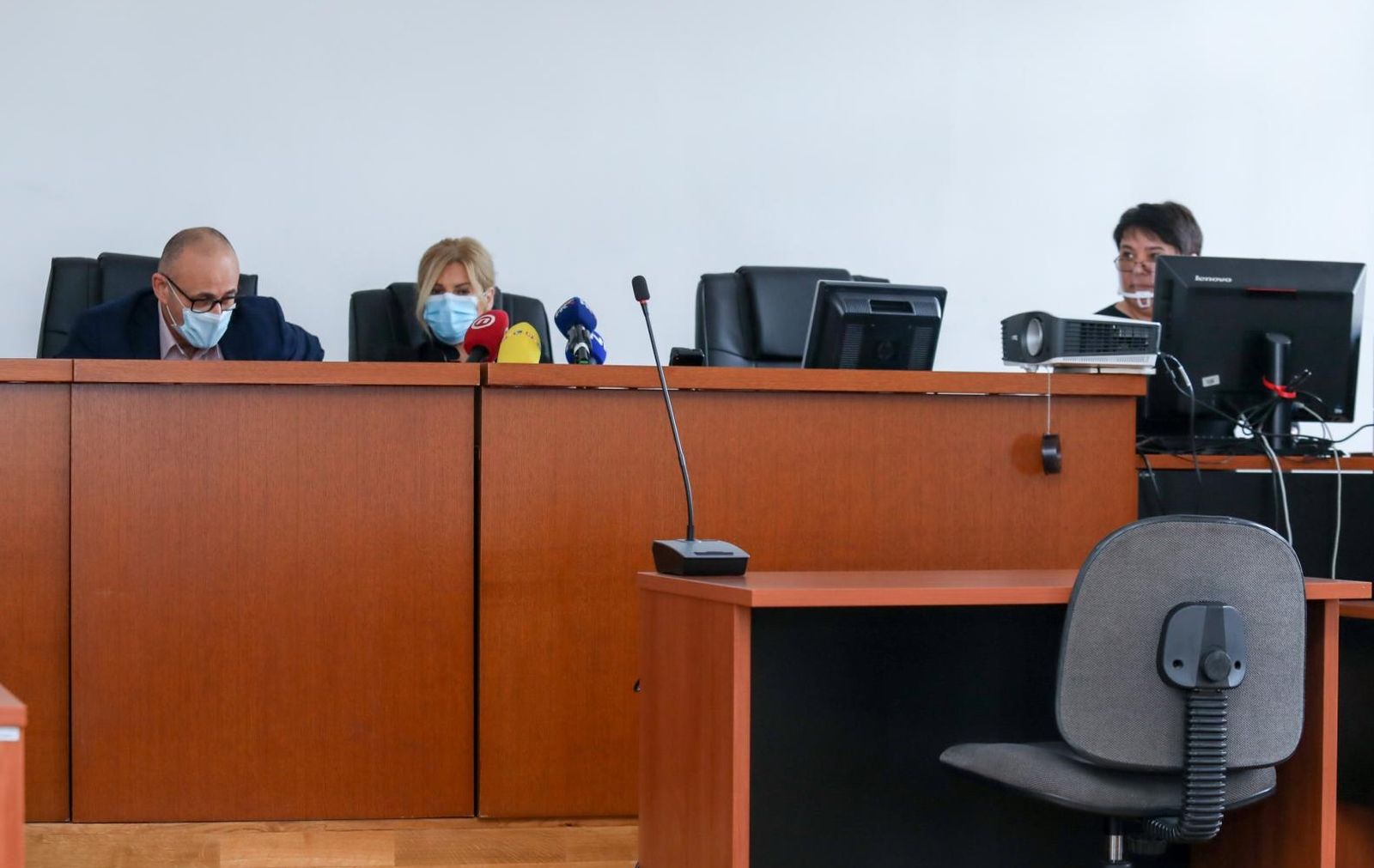 04.02.2021., Osijek - Na Zupanijskom sudu u Osijeku izrecena je presuda Franji Vargi i Blazu Curicu u aferi SMS. Photo: Dubravka Petric/PIXSELL