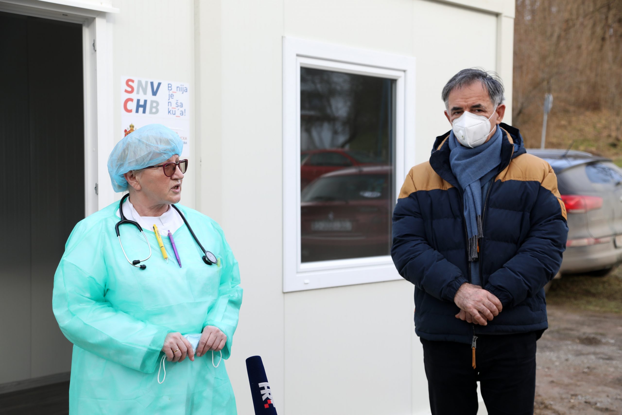 05.02.2021. ,Petrinja -  Milorad Pupovac predao je kontejner Novoj bolnici u Petrinji, odjelu za pulmologiju i palijativnu skrb. Photo: Edina Zuko/PIXSELL