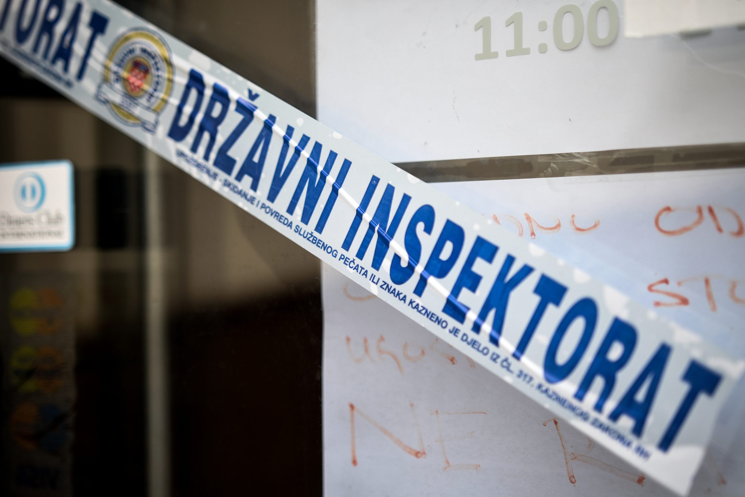 7.2.2021., Zagreb - Drzavni inspektorat zatvorio bistro Passage kod Dragasa
Photo: Zoe Sarlija/PIXSELL