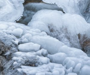 15.02.2021., Starigrad - Zamrznuti potok Paklenica u kanjonu Paklenice. Photo: Marko Dimic/PIXSELL