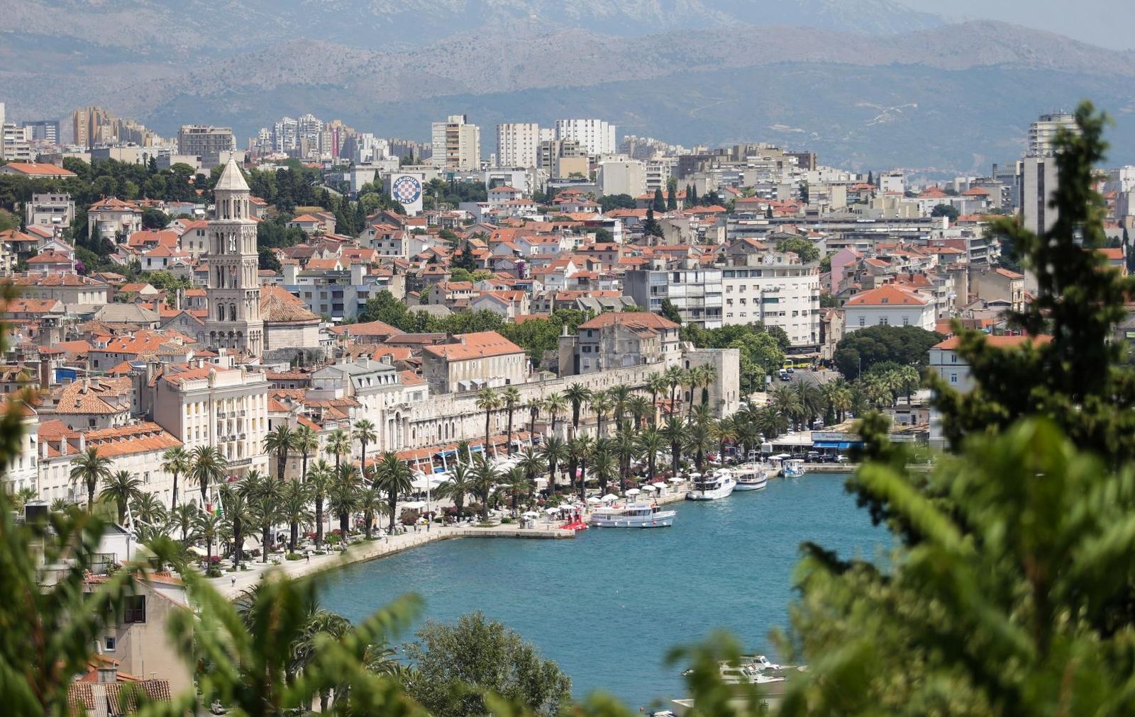20.07.2015., Split - Pogled s Marjana na grad Split o okolicu.  Photo: Petar Glebov/PIXSELL