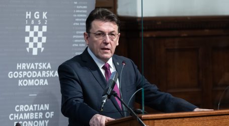 Boras nije jedini, obje doze cjepiva mimo reda dobio i predsjednik HGK Luka Burilović