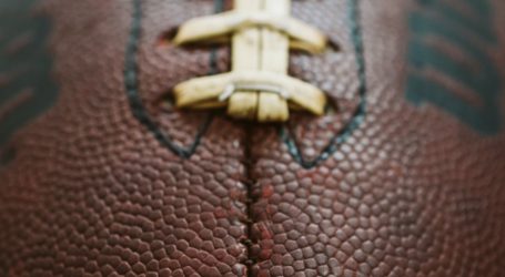 Super Bowl: Mladost Mahomesa protiv iskustva Bradyja
