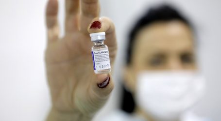 Rusi ne vjeruju vlastitom cjepivu, a dvije trećine ih misli da je koronavirus biološko oružje