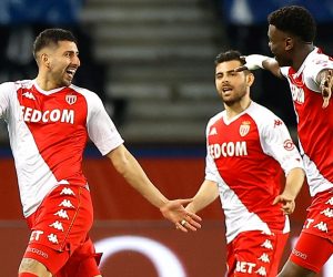 epa09028774 Guillermo Maripan (L) of Monaco celebrates with teammates after scoring the 2-0 lead during the French Ligue 1 soccer match between Paris Saint-Germain (PSG) and AS Monaco in Paris, France, 21 February 2021.  EPA/IAN LANGSDON