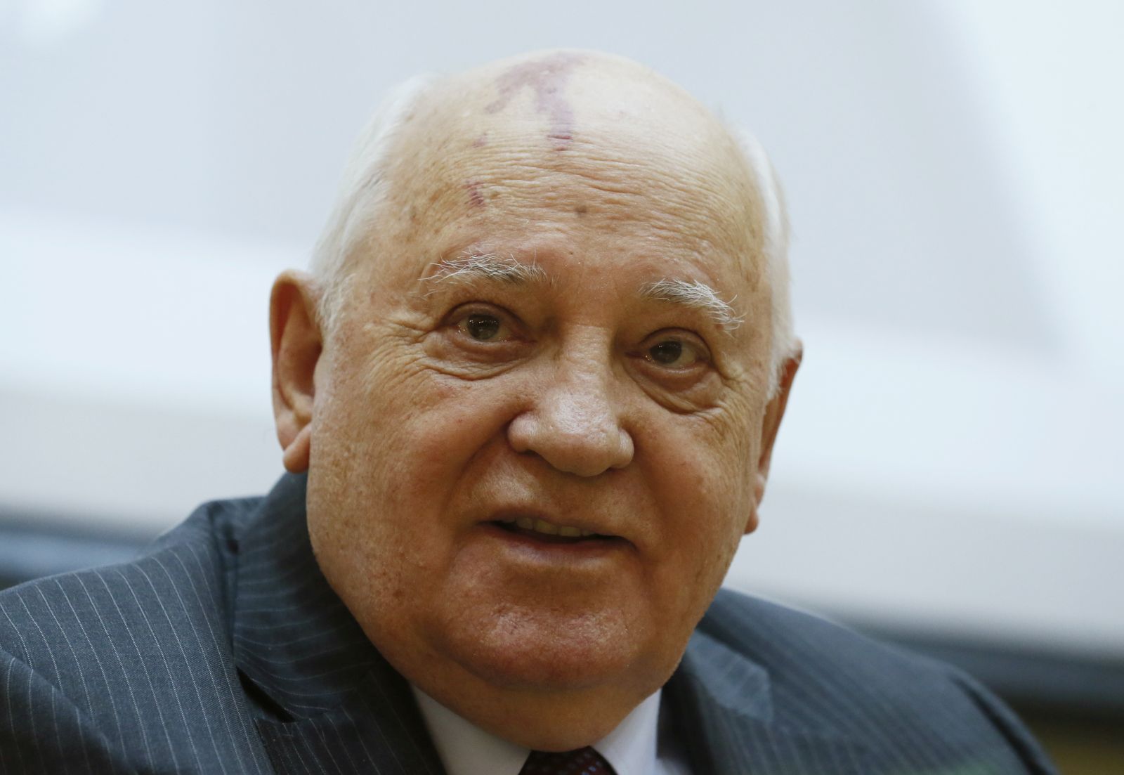 epa09046154 (FILE) Former Soviet leader Mikhail Gorbachev smiles during the presentation of a new book titled 'Gorbachev in life', published by the Gorbachev Fund in Moscow, Russia, 29 February 2016 (reisued 02 March 2021). Mikhail Gorbachev, the eighth and last leader of the then Soviet Union, is celebrating his 90th birthday on 02 March 2021.  EPA/SERGEI ILNITSKY