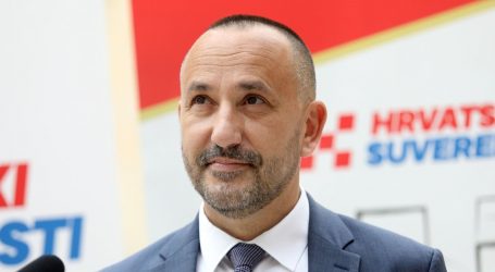 Hrvoje Zekanović najavio kandidaturu za gradonačelnika Šibenika. Sačić: “On ima pravi hrvatski štih”