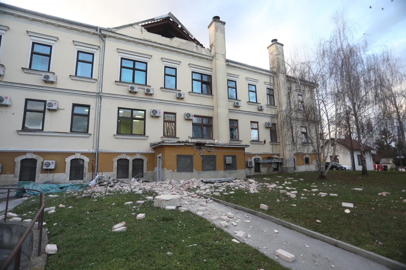 29.12.2020., Sisak - Posljedice jakog potresa jacine 6.3 po Richteru u Sisku i okolici. Photo: Marin Tironi/PIXSELL