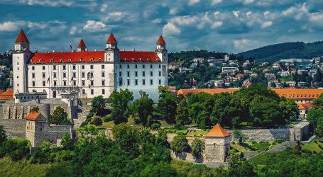 Zbog svađe oko Sputnjika V vladajuće slovačke stranke traže ostavku premijera