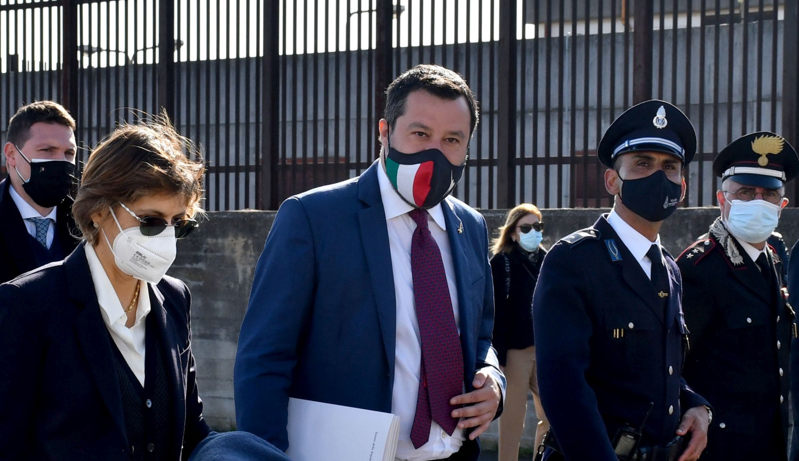 epa09126053 Italy's League Party leader and former Italian Interior Minister Matteo Salvini (C), flanked by his lawyer Giulia Bongiorno (L), arrives at the bunker hall room of the Bicocca prison for a preliminary hearing on the Gregoretti case, in Catania, Italy, 10 April 2021. Salvini is accused of kidnapping after he delayed the disembarkation of 131 migrants on Italian shores in July 2019.  EPA/ORIETTA SCARDINO