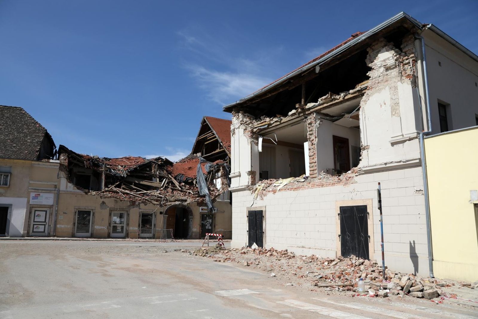 29.03.2021. Petrinja - Centar grada tri mjeseca nakon razornog potresa. Photo: Edina Zuko/PIXSELL