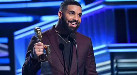 Drake zakupio stadion u Los Angelesu i organizirao privatnu večeru na terenu
