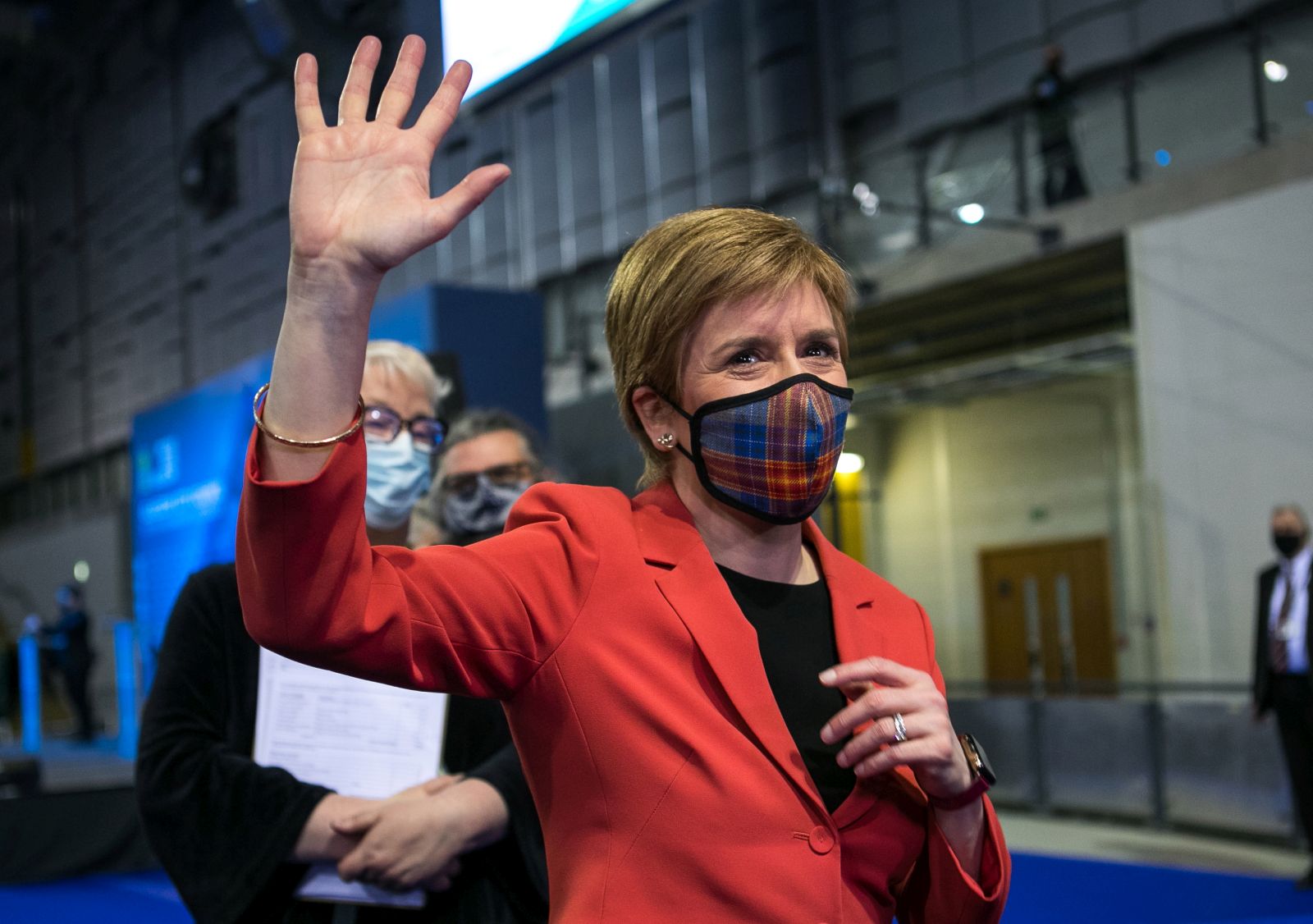 epa09183765 Scotland's First Minister and leader of the Scottish National Party (SNP), Nicola Sturgeon celebrates being declared the winner of the Glasgow Southside seat at Glasgow counting centre in the Emirates Arena in Glasgow, Britain 07 May 2021. People in Scotland headed to the polls on 06 May to elect 129 members of the Scottish Parliament. The vote count began on 07 May and the final results are expected to be announced on 08 May.  EPA/ROBERT PERRY