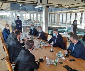 Vodnjan, 12.05.2021 - Premijer Andrej Plenkoviæ posjetio je u srijedu tvrtku Infobip. foto HINA/ Daniel SPONZA/ ik