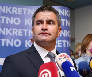 16.05.2021.,Split- Vice Mihanovic nakon ulaska u drugi krug dao izjave za medije.
Photo:Ivo Cagalj/PIXSELL