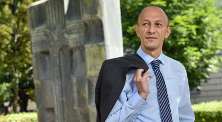 ERNEST PETRY: ‘Želim vratiti dostojanstvo u Liku gdje je Milinović 20 godina provodio politiku zavadi pa vladaj’