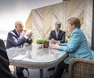 epa09264327 A handout photo made available by the German Government Press Office (BPA) shows German Chancellor Angela Merkel (R) and US President Joe Biden (2-L) at the beginning of their meeting on the sidelines of the G7 summit, in St. Ives, Cornwall, Britain, 12 June 2021. In picture attending the meeting are foreign policy advisor to Chancellor Merkel, Jan Hecker (2-R) and US National Security Advisor Jake Sullivan (L).  EPA/GUIDO BERGMANN/BPA HANDOUT  HANDOUT EDITORIAL USE ONLY/NO SALES