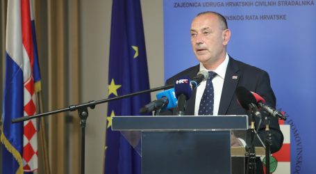 Medved: “Komunikacija predsjednika Milanovića potpuno neprimjerena, njegova fokusiranost prema premijeru samo je njemu poznata”