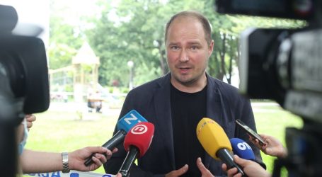 Luka Korlaet posjetio Trnsko: “Grad Zagreb je ponudio smještaj osobama iz opožarenih stanova”