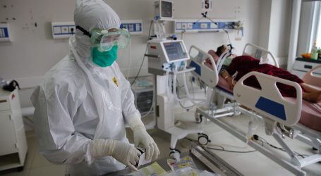 U Indoneziji rekordno velik broj zaraza, naručuje se dodatni kisik