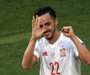 epa09296145 Pablo Sarabia of Spain celebrates scoring the 3-0 during the UEFA EURO 2020 group E preliminary round soccer match between Slovakia and Spain in Seville, Spain, 23 June 2021.  EPA/Julio Munoz / POOL (RESTRICTIONS: For editorial news reporting purposes only. Images must appear as still images and must not emulate match action video footage. Photographs published in online publications shall have an interval of at least 20 seconds between the posting.)