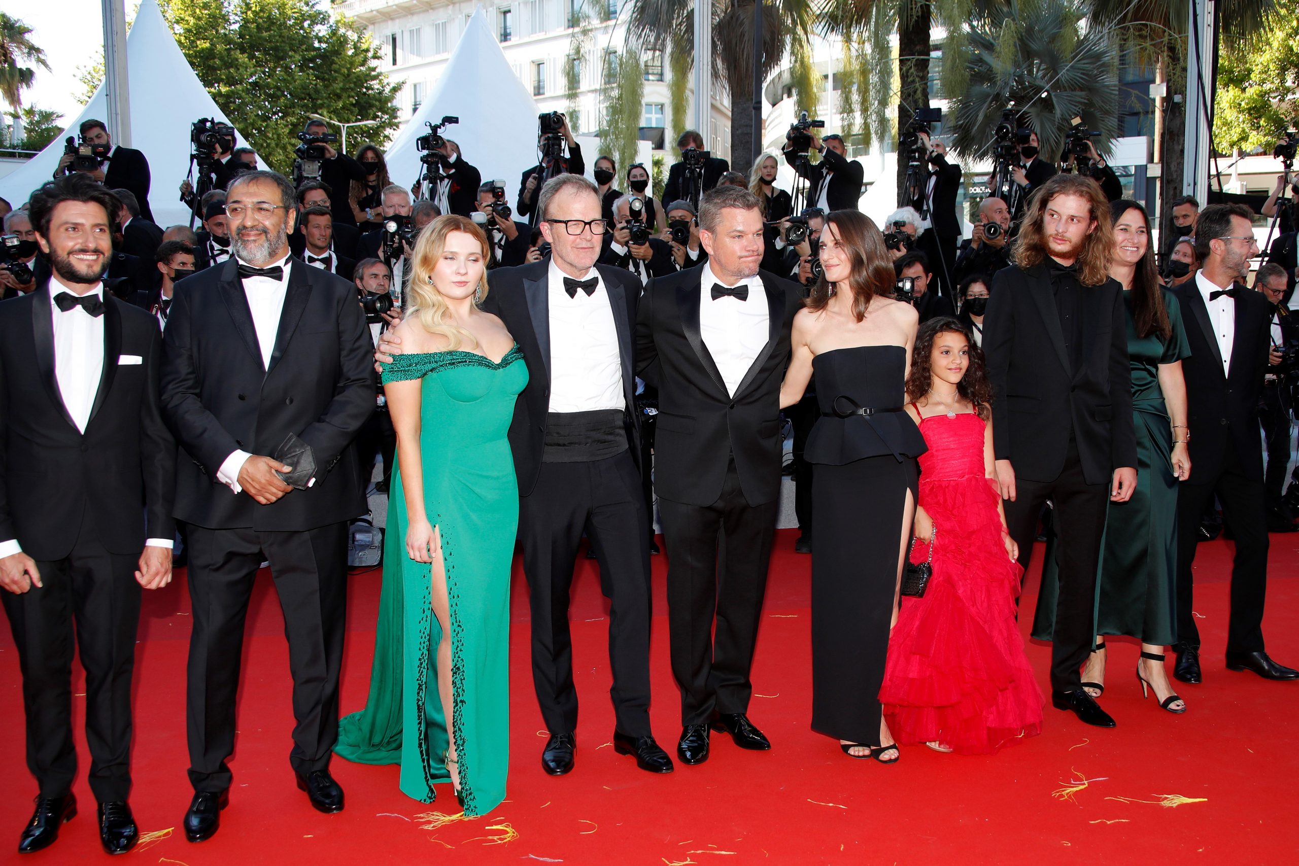epa09332093 (L-R) Gregory di Meglio, Moussa Maaskri, Abigail Breslin, Tom Mccarthy, Matt Damon, Camille Cottin, Lilou Siauvaud, Igor Azougli arrive for the screening of 'Stillwater' during the 74th annual Cannes Film Festival, in Cannes, France, 08 July 2021. The movie is presented Out of Competition of the festival which runs from 06 to 17 July.  EPA/SEBASTIEN NOGIER