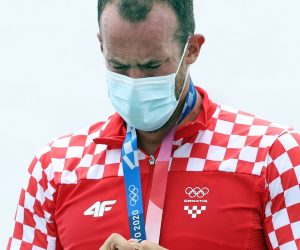 Tokio, 30.07.2021 - Hrvatski veslac Damir Martin u finalnoj utrci samaca na Olimpijskim igrama Tokio 2020 osvojio je broncanu medalju.
foto HINA/ Damir SENCAR/ ds