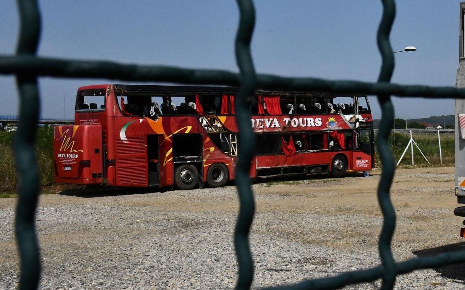 27.07.2021., Slavonski Brod - Autobus u kojem je zivot izgubilo deset putnika, a vise od cetrdeset je ozlijedjeno biti ce podvrgnut dodatnom prometnom vjestacenju. Photo: Ivica Galovic/PIXSELL
