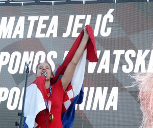 30.07.2021., Knin - U Kninu organiziran svecani docek Matee Jelic koja je osvojila zlatnu medalju u teakwondou.
Photo: Dusko Jaramaz/PIXSELL