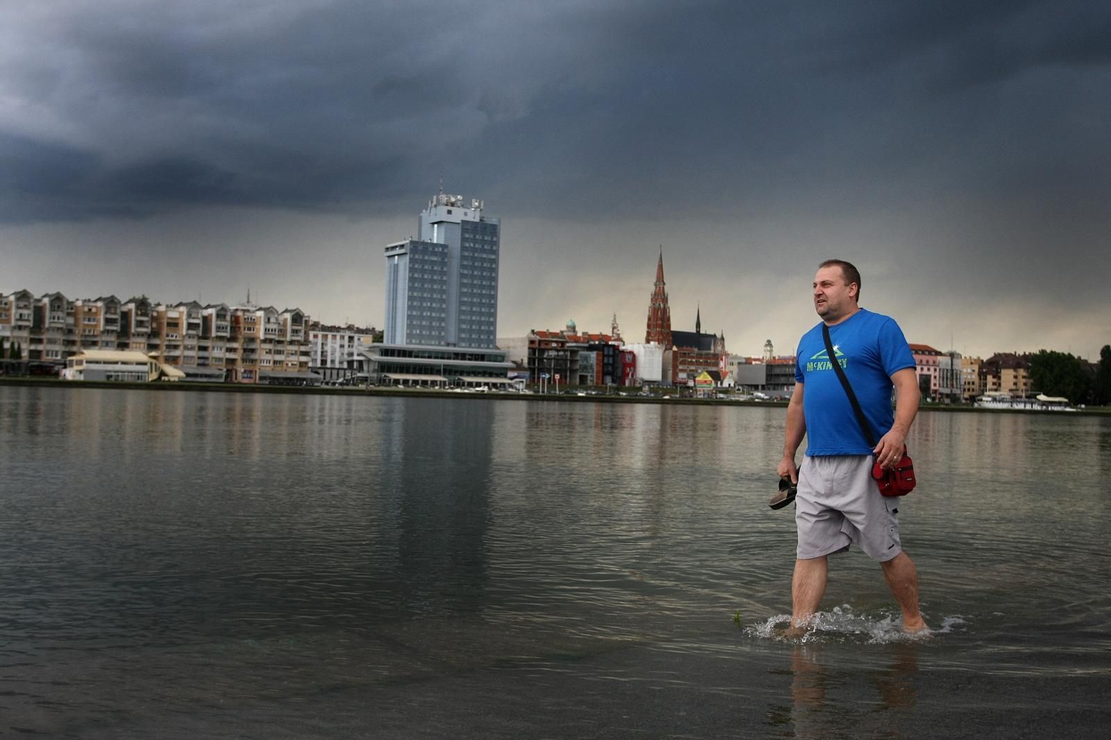 10.06.2013., Osijek - Rijeka Drava izlila se na lijevu obalu. 
Photo: Davor Javorovic/PIXSELL