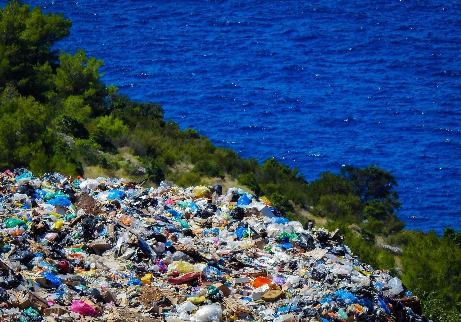 03.08.2019. Komiza -  Odlagaliste otpada nedaleko od Komize na otoku Visu  Photo: Josip Regovic/PIXSELL