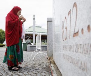 10.07.2021., Potocari, Bosna i Hercegovina - Obitelji ubijenih u genocidu okupljaju se u Memorijalnom centru Srebrenica - Potocari gdje se molitvom prisjecaju svojih najmilijih. U nedelju 11.07., ovdje ce biti ukopano jos 19 zrtava genocida u Srebrenici.
Photo: Armin Durgut/PIXSELL