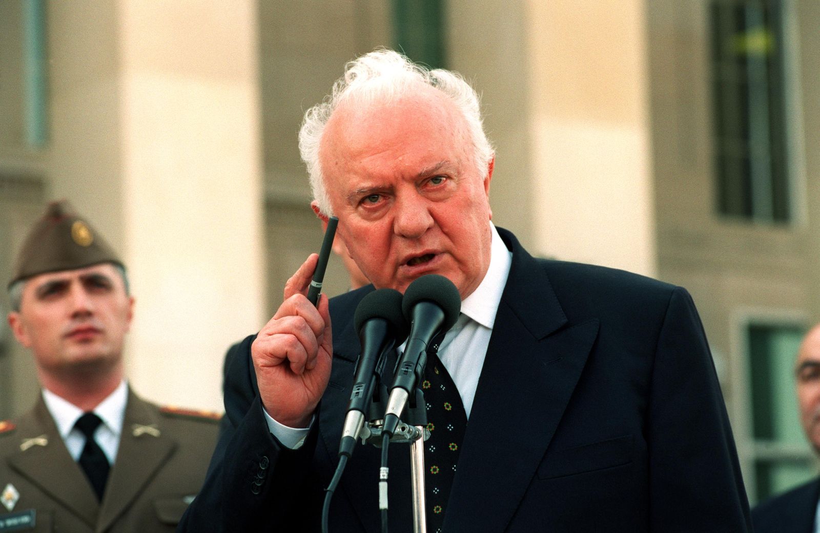 011005-D-2987S-066
Georgian President Eduard Shevardnadze makes a point during a joint press availability with Deputy Secretary of Defense Paul Wolfowitz at the Pentagon on Oct. 5, 2001.  DoD photo by Helene C. Stikkel.  (Released)