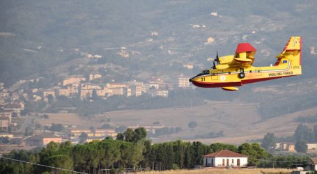 Sicilija zbog požara proglasila šestomjesečno izvanredno stanje