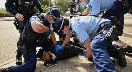 U Australiji stotine uhićenih prosvjednika protiv lockdowna