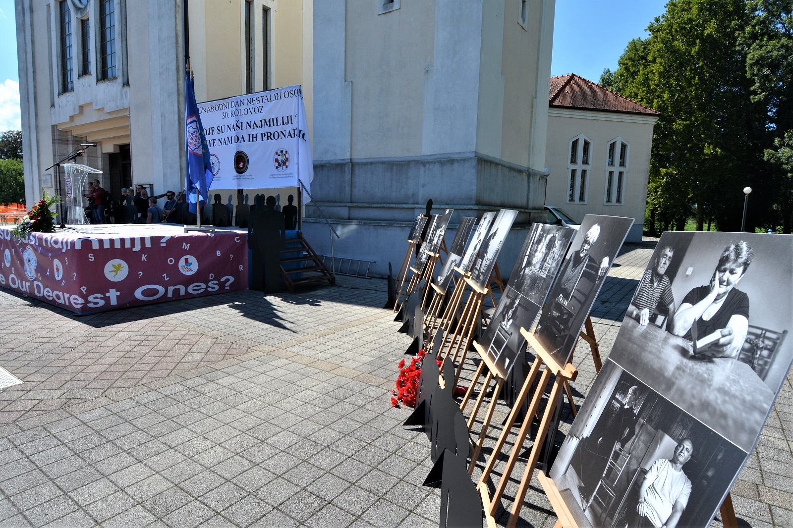 Glina, 30.08.2021. - Dan sjećanja na osobe nestale u Domovinskom ratu.
foto HINA/ Mladen VOLARIĆ/ mv