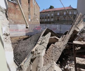 03.08.2021., Zagreb - U Medulicevoj ulici urusio se dio zgrade. 

Photo: Tomislav Miletic/PIXSELL