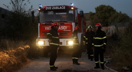 Ugašen požar na području Pakovog Sela, pod kontrolom i požar na Hvaru