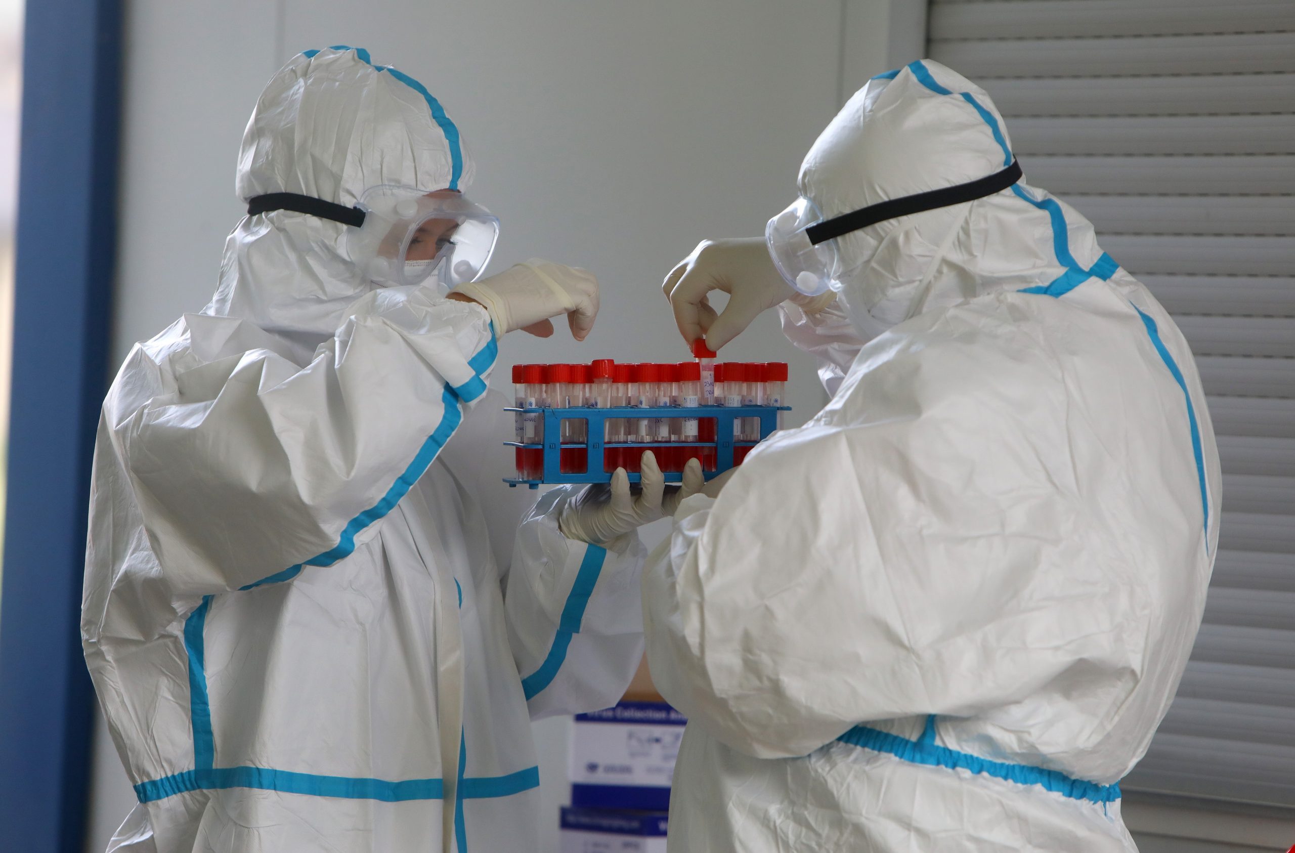 24.08.2021., Karlovac - Guzva na testiranju za koronavirus na drive-in lokaciji u Luscicu.
Photo: Kristina Stedul Fabac/PIXSELL