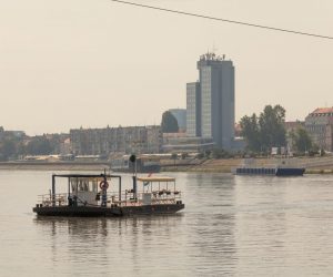 29.06.2021., Osijek - Kompa na rijeci Dravi. Photo: Dubravka Petric/PIXSELL