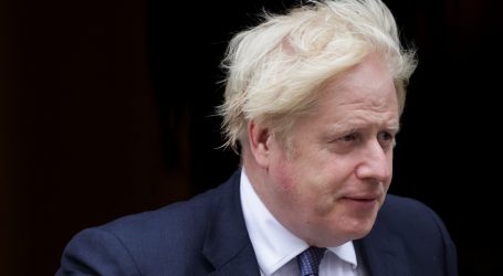 Britanski zastupnici krive Johnsona i Bidena za “krah moralne dužnosti” u Afganistanu
