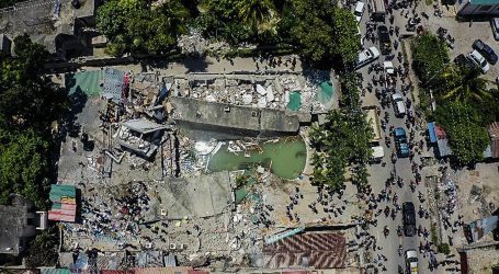 Strahovite žrtve: Najmanje 724 mrtvih u potresu na Haitiju, i dalje potraga za preživjelima