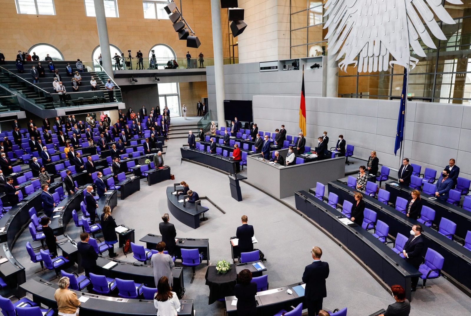epa09428762 General view of a session of the German parliament Bundestag in Berlin, Germany, 25 August 2021. The German parliament consults the situation in Afghanistan and Germany's devastating floods.  EPA/FILIP SINGER