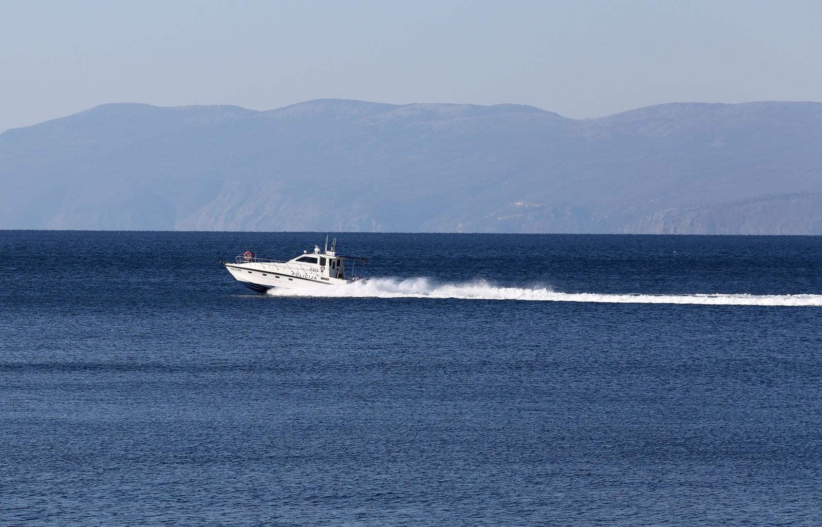 02.04.2020., Rijeka - Gliser pomorske policije na moru u Kvarnerskom zaljevu. Ilustracija
Photo:Goran Kovacic/PIXSELL