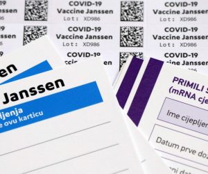 11.09.2021., Sibenik - Cjepivo protiv koronavirusa. Potvrda cijepljenja. 
Photo: Dusko Jaramaz/PIXSELL