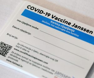 20.07.2021., Sibenik - Kartica cijepljenja za cjepivo Covid-19 Johnson & Johnson.

Photo: Dusko Jaramaz/PIXSELL